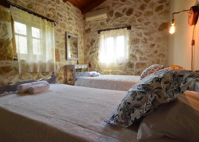 Kidoni Villas